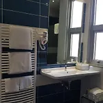 克里斯塔罗酒店 酒店