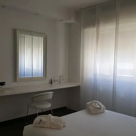 מלון Cristallo 3*