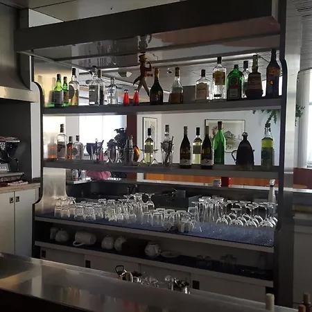 Cristallo מלון אודינה