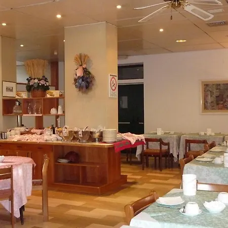 酒店 克里斯塔罗酒店