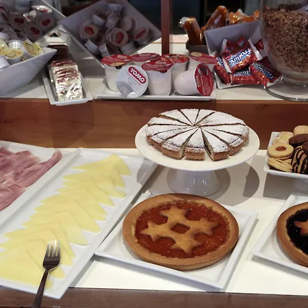 Cristallo מלון אודינה