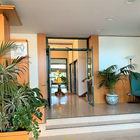 מלון Cristallo 3*