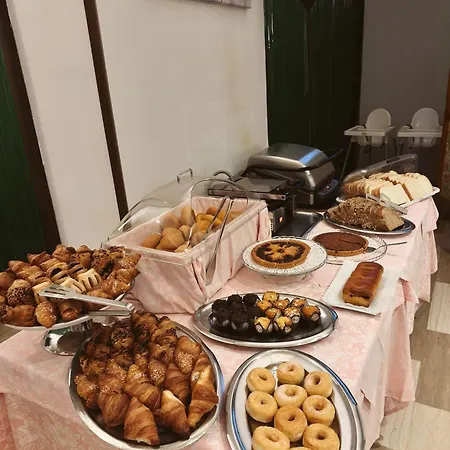 Cristallo מלון אודינה
