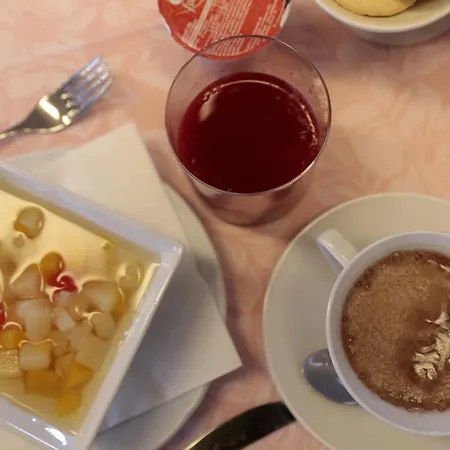 Cristallo מלון 3*