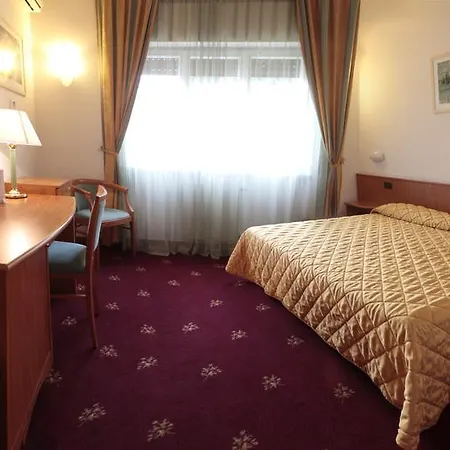 Cristallo 3* Udine