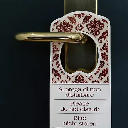 Cristallo מלון אודינה